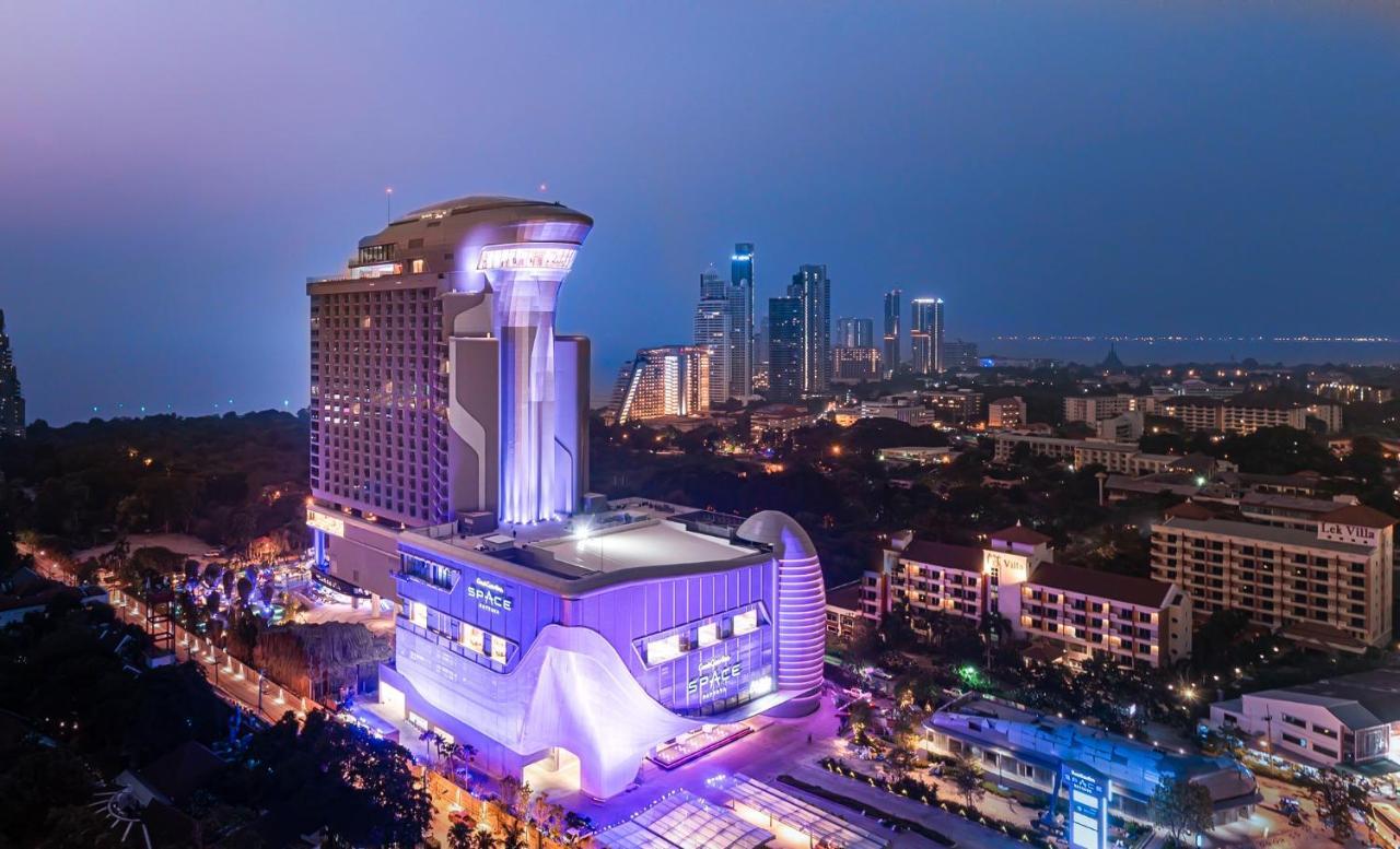 Grande Centre Point Space 芭達亞 外观 照片 The Royal Paragon Hotel