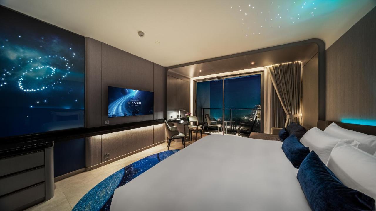 Grande Centre Point Space 芭達亞 外观 照片 Deluxe Ocean View Room
