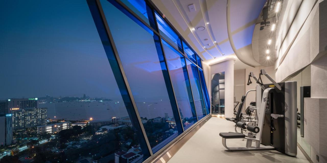 Grande Centre Point Space 芭達亞 外观 照片 The gym