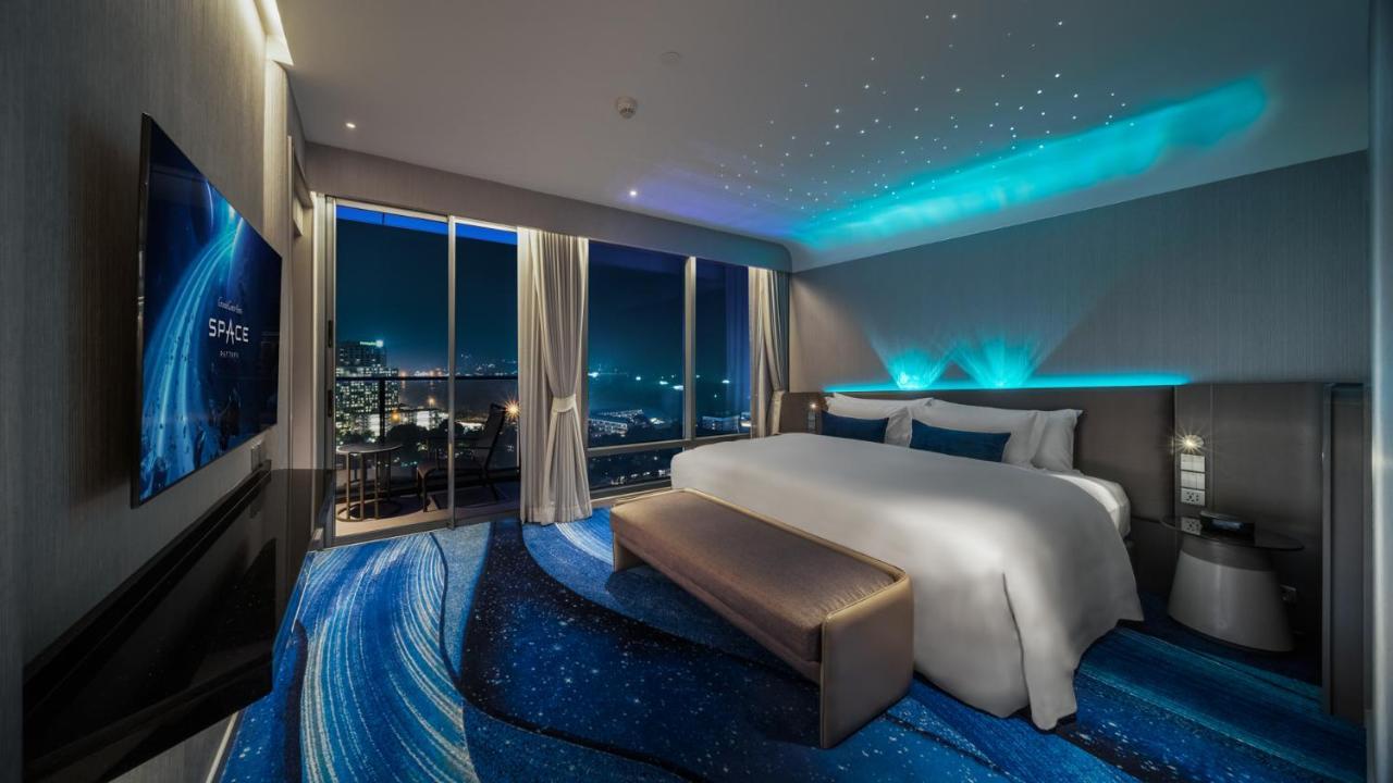 Grande Centre Point Space 芭達亞 外观 照片